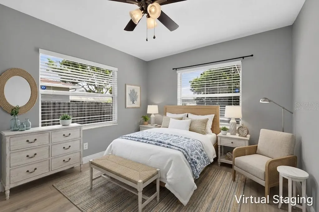 5235 Robin Lane N St Petersburg FL 33714