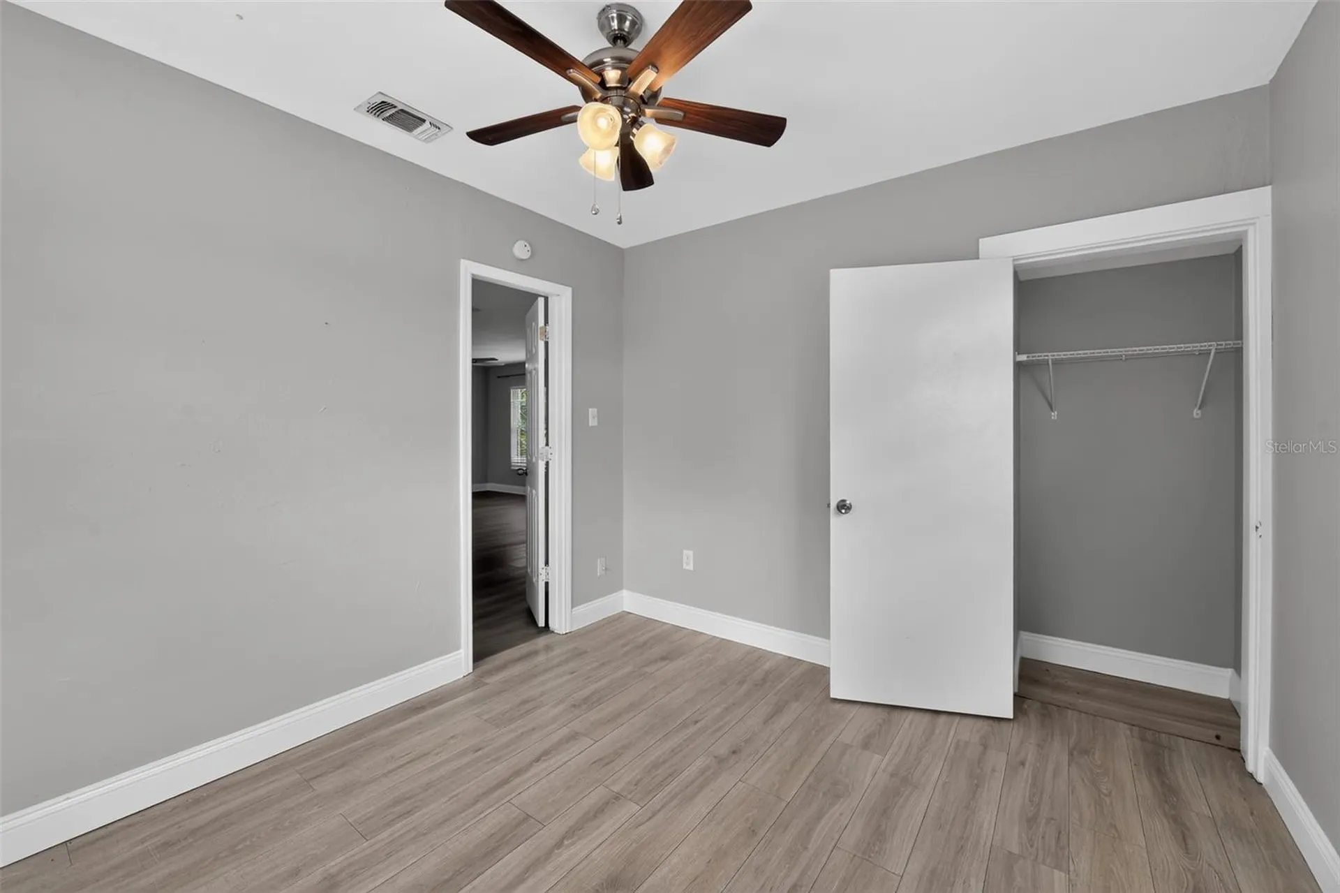 5235 Robin Lane N St Petersburg FL 33714