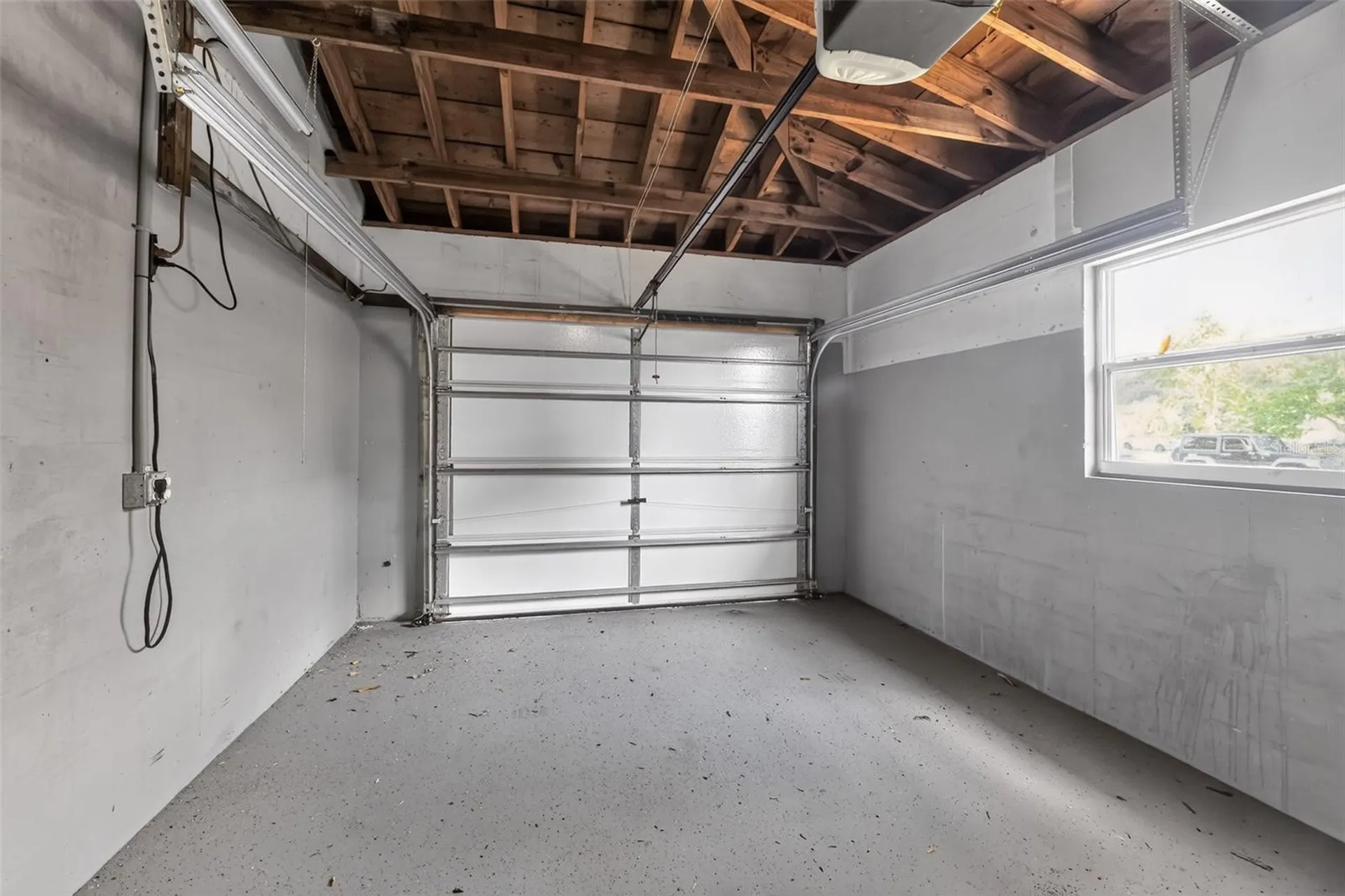 5235 Robin Lane N St Petersburg FL 33714