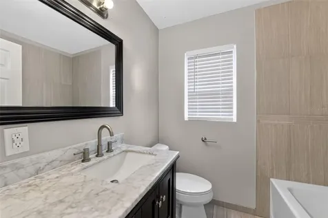 5235 Robin Lane N St Petersburg FL 33714