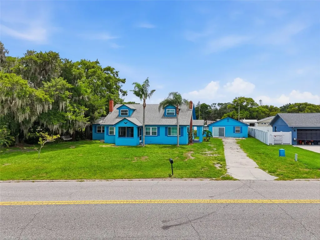 211 Lakeshore Boulevard St Cloud FL 34769
