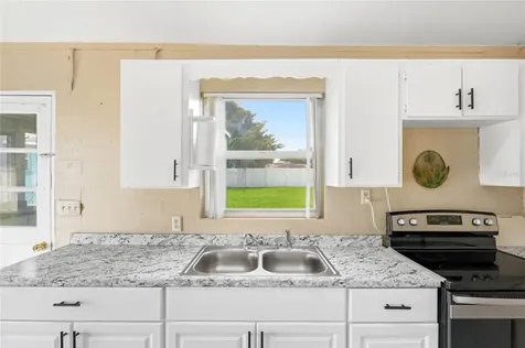 211 Lakeshore Boulevard St Cloud FL 34769