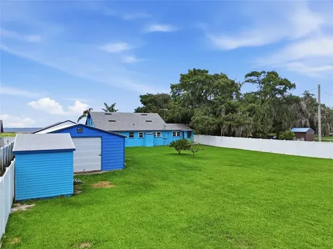 211 Lakeshore Boulevard St Cloud FL 34769