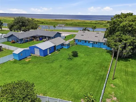 211 Lakeshore Boulevard St Cloud FL 34769