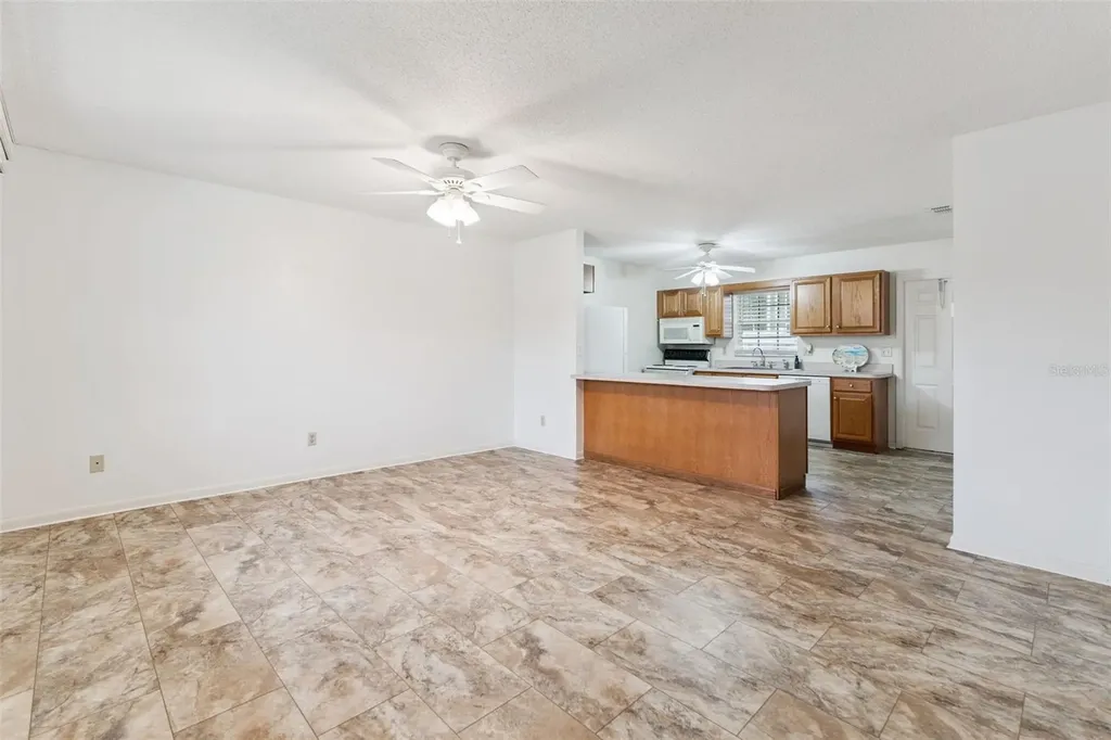 1433 Thousand Roses Avenue W Lake Wales FL 33853