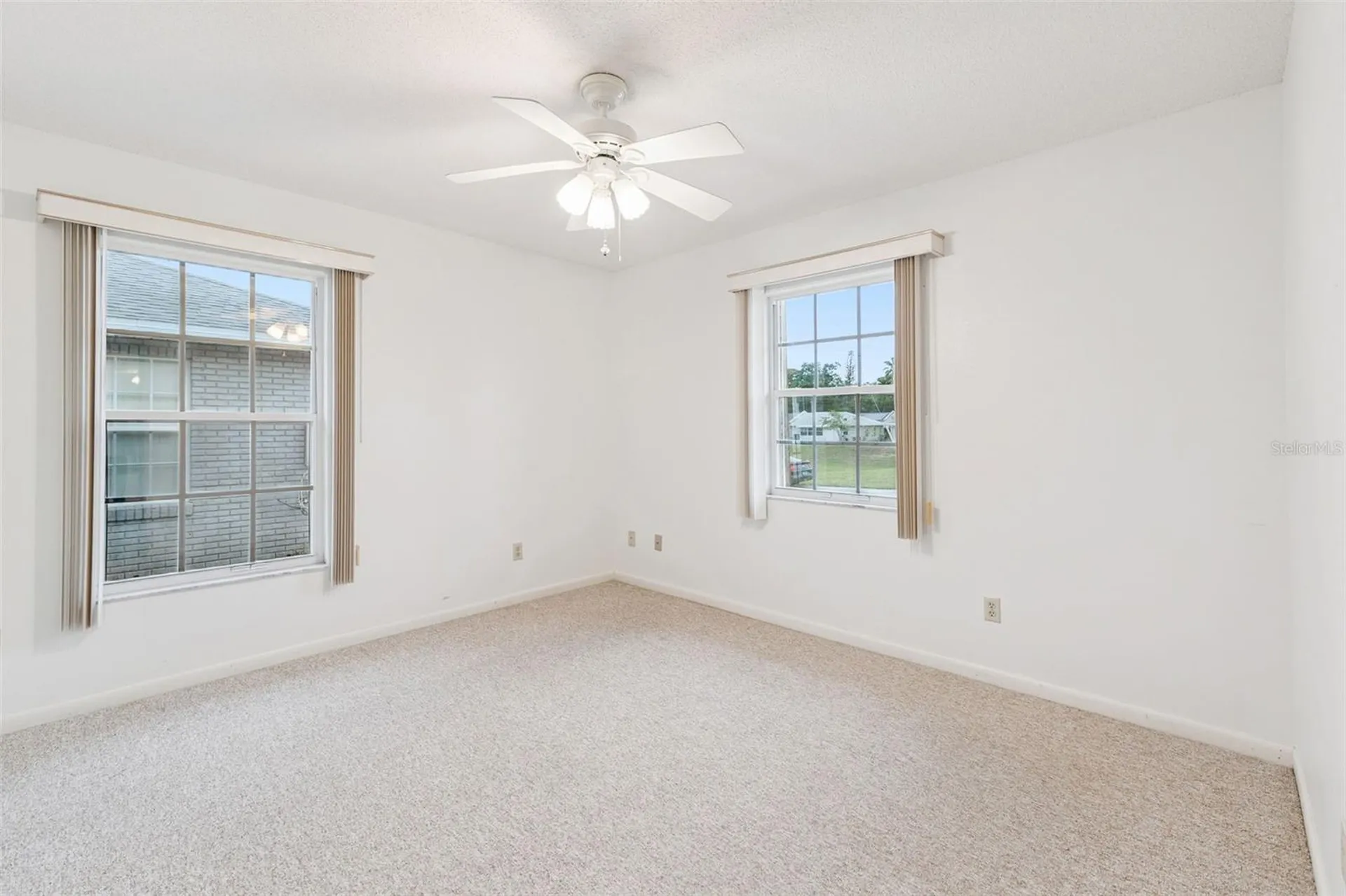 1433 Thousand Roses Avenue W Lake Wales FL 33853