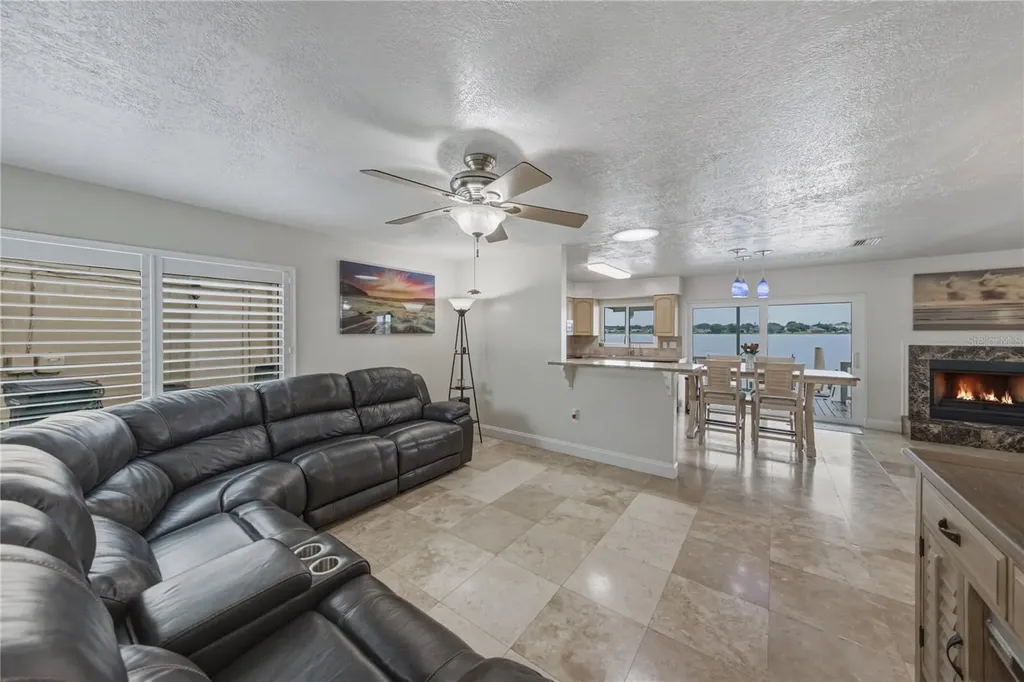 679 Lake Dexter Circle Winter Haven FL 33884