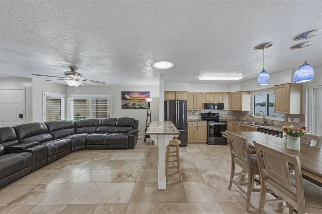 679 Lake Dexter Circle Winter Haven FL 33884