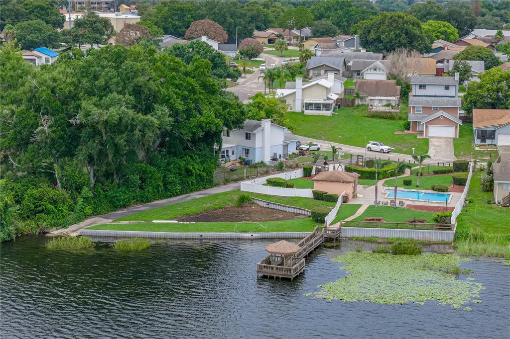 679 Lake Dexter Circle Winter Haven FL 33884
