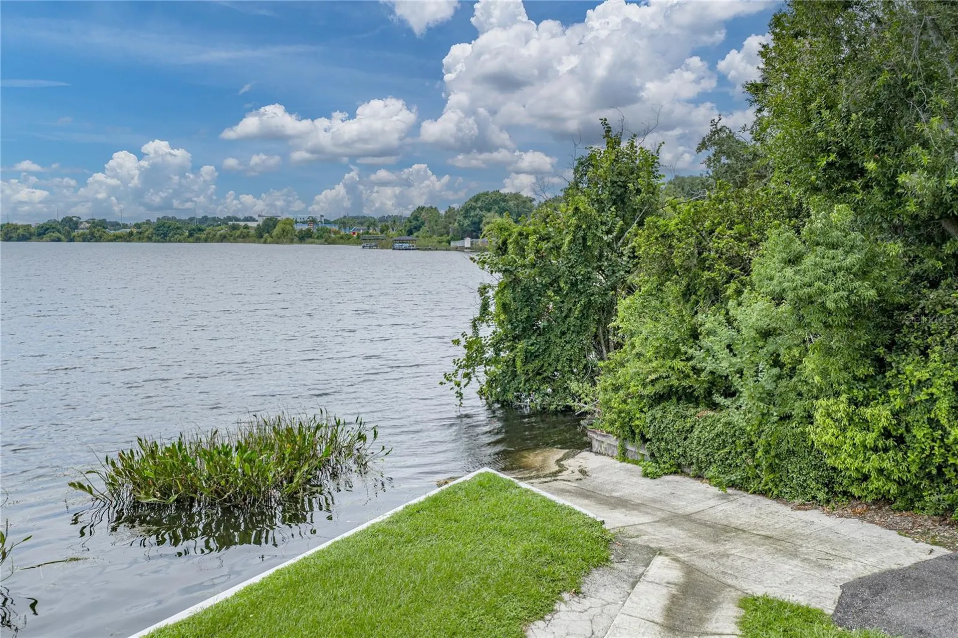 679 Lake Dexter Circle Winter Haven FL 33884