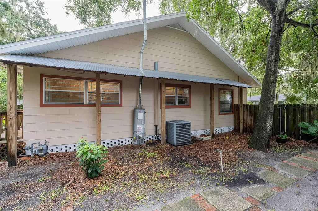 828 Osceola Street Lakeland FL 33801