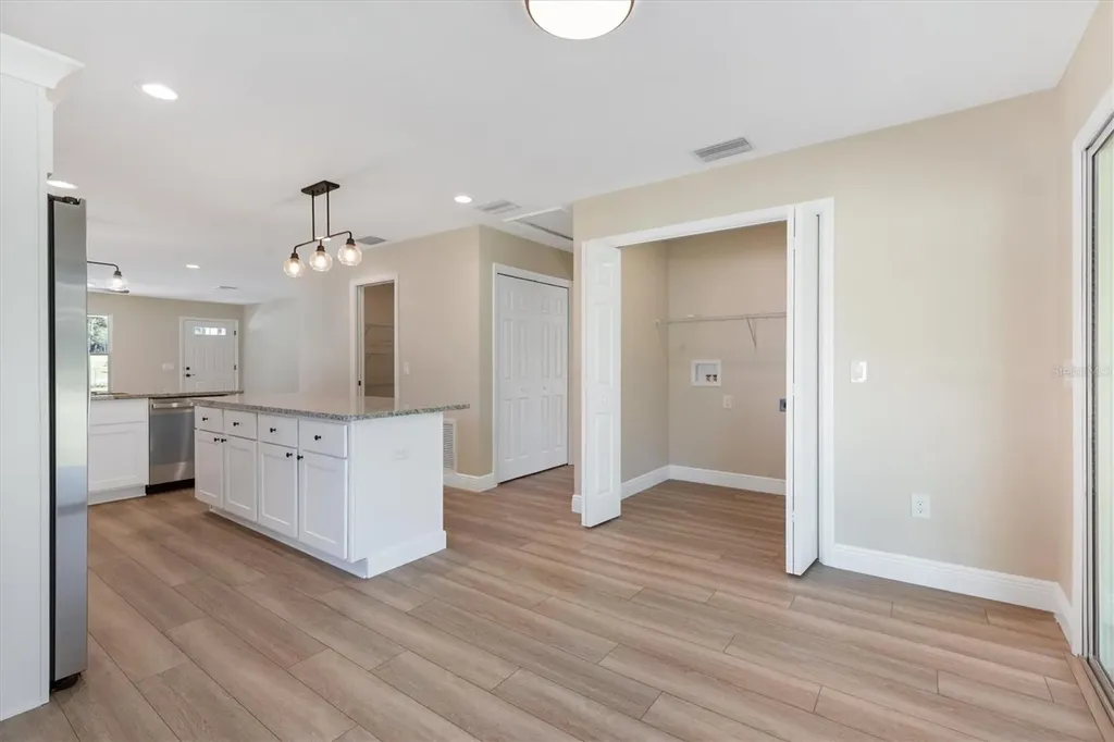 533 E Anderson Avenue Bushnell FL 33513