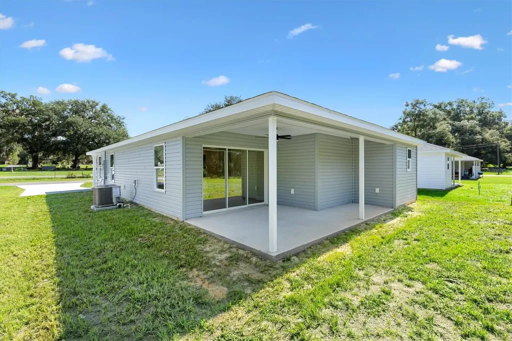 533 E Anderson Avenue Bushnell FL 33513