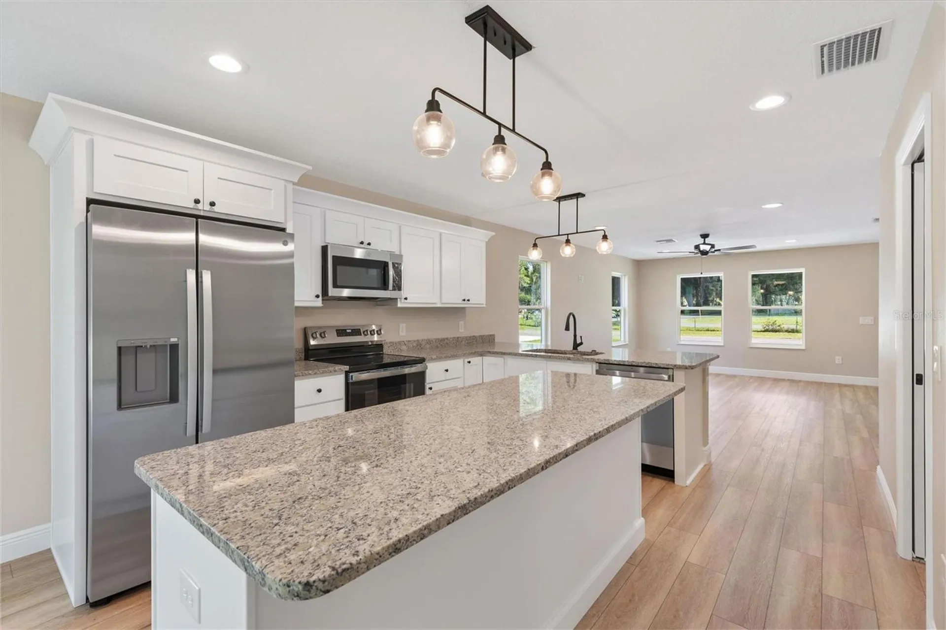 533 E Anderson Avenue Bushnell FL 33513
