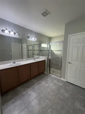2213 Waukegan Drive Kissimmee FL 34758