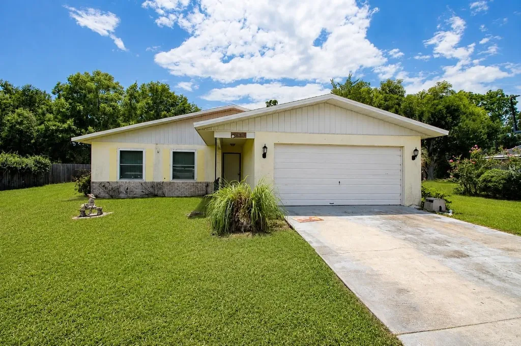 742 Bahia Circle Ocala FL 34472