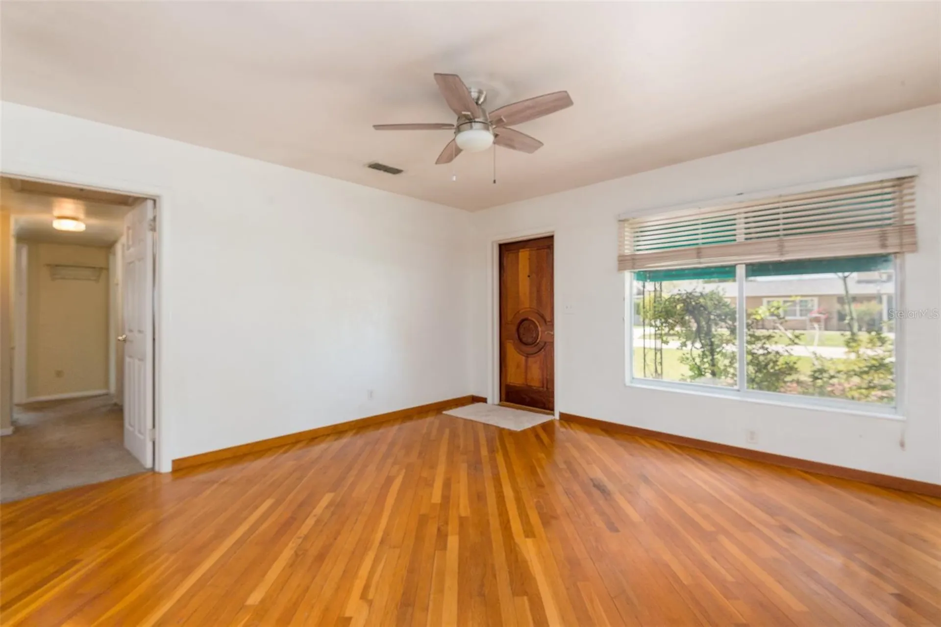 4425 W Bay Villa Avenue Tampa FL 33611