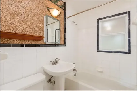 4425 W Bay Villa Avenue Tampa FL 33611