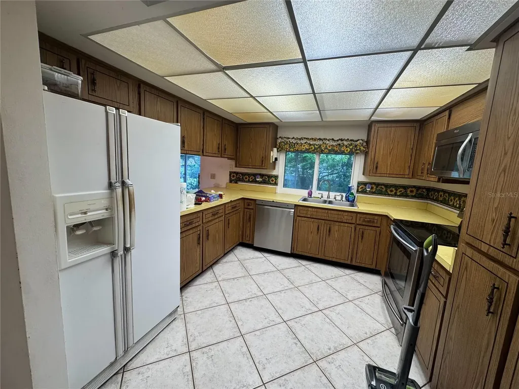 624 Wood Road Seffner FL 33584