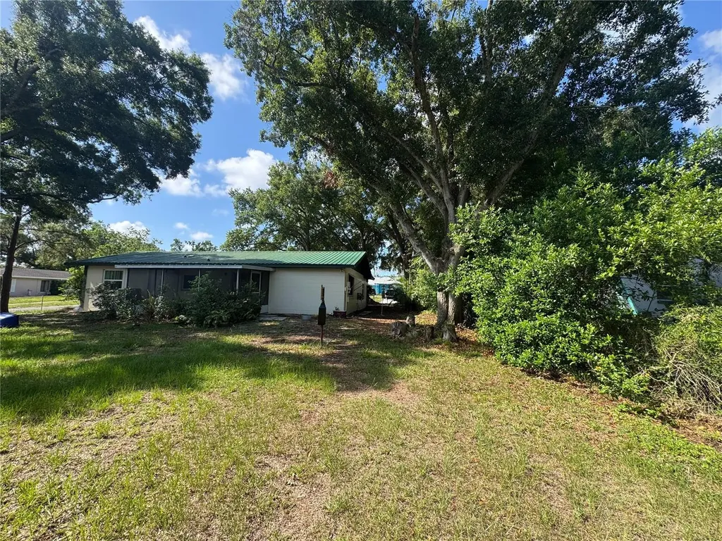 624 Wood Road Seffner FL 33584