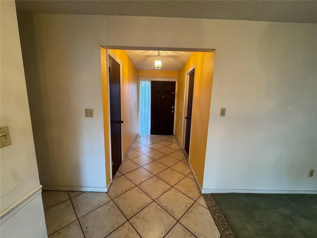 624 Wood Road Seffner FL 33584