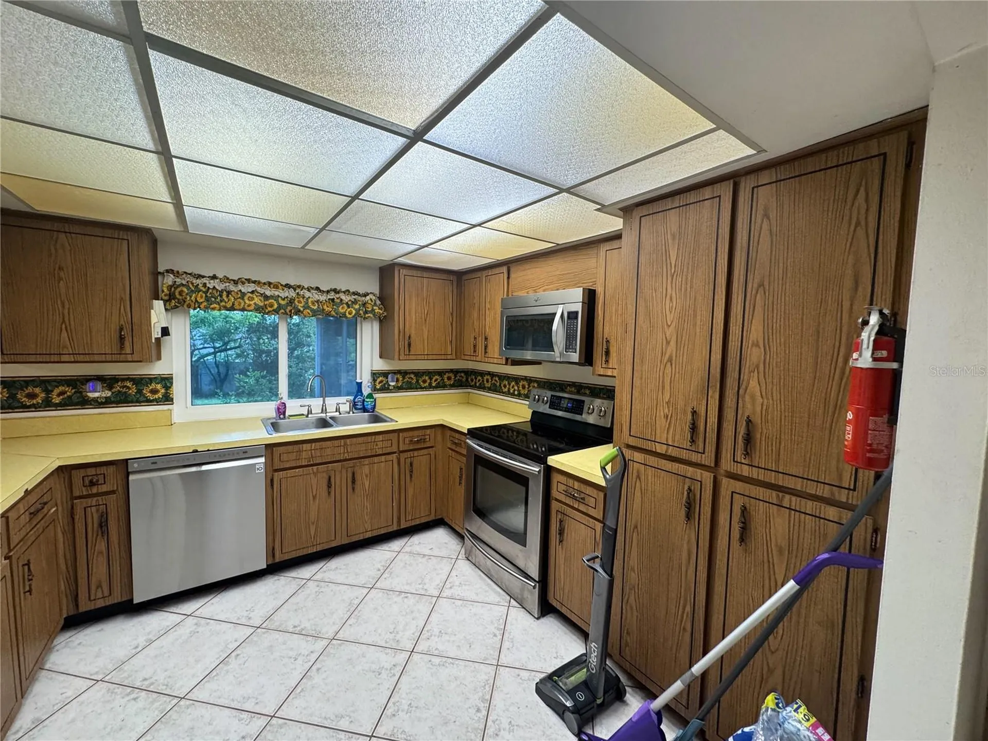 624 Wood Road Seffner FL 33584