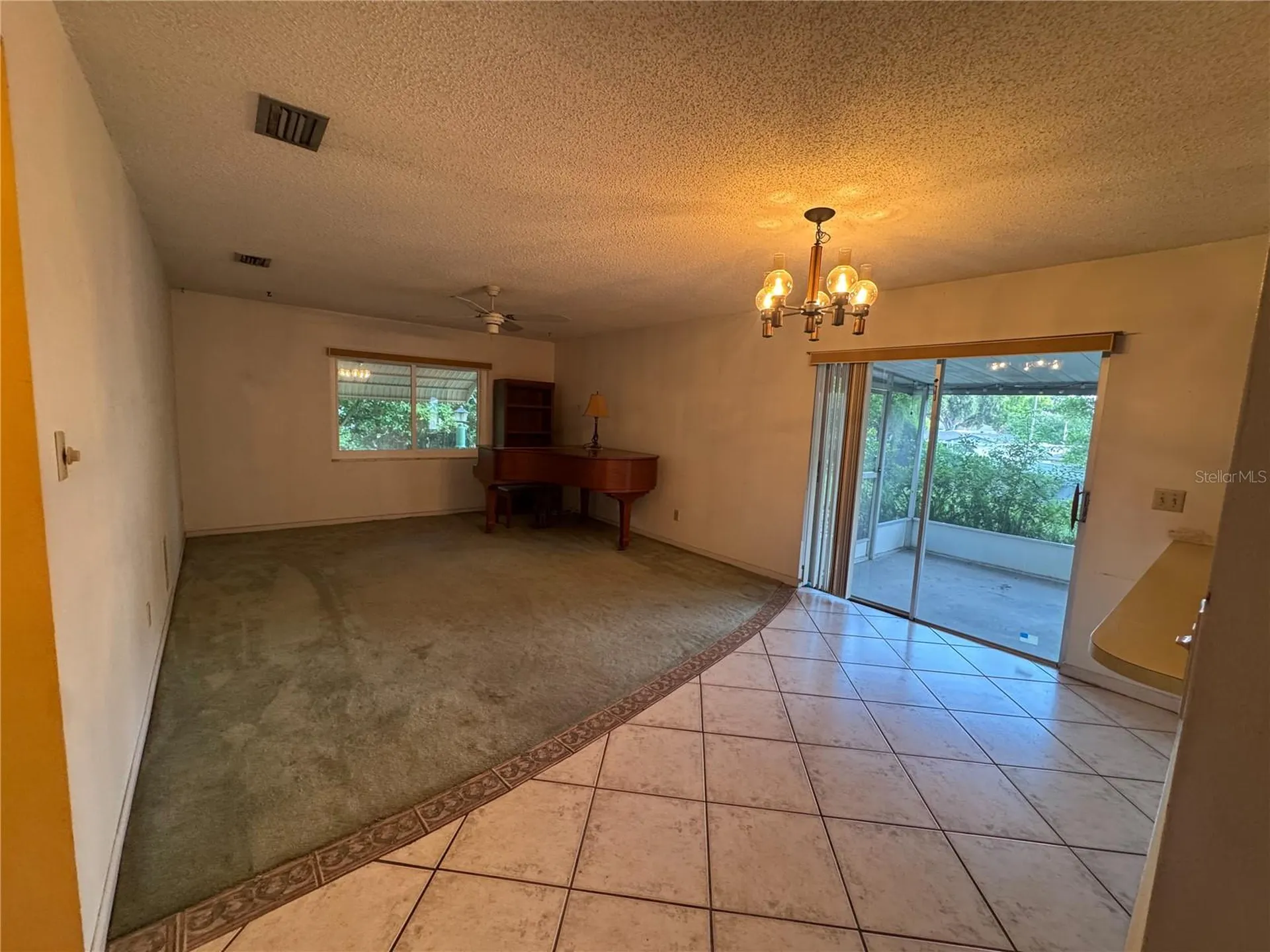 624 Wood Road Seffner FL 33584