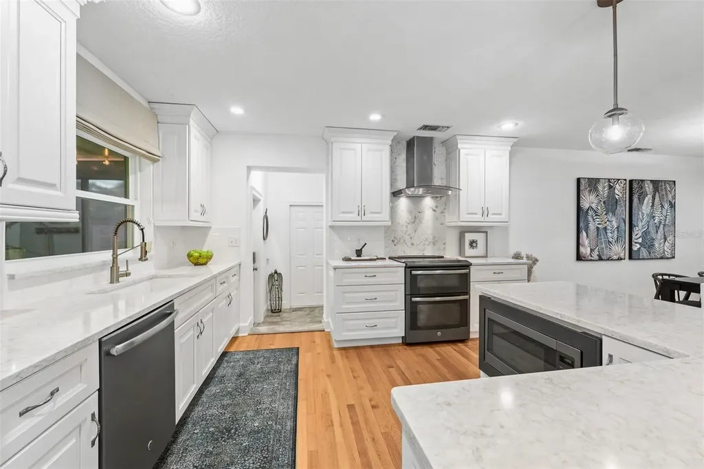 1613 Bimini Drive Orlando FL 32806