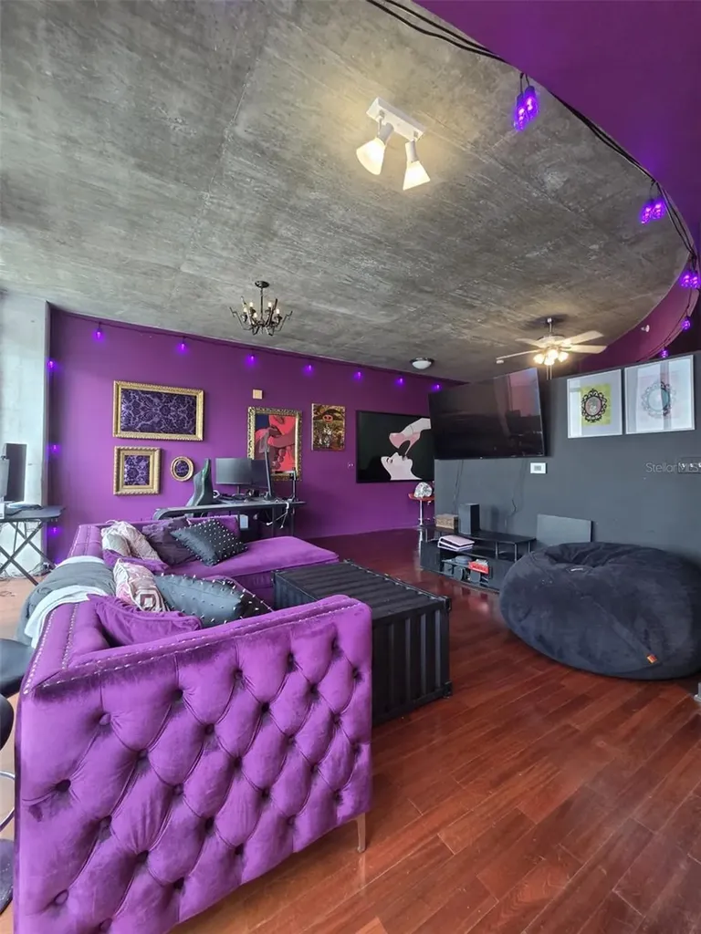 155 S Court Avenue Orlando FL 32801