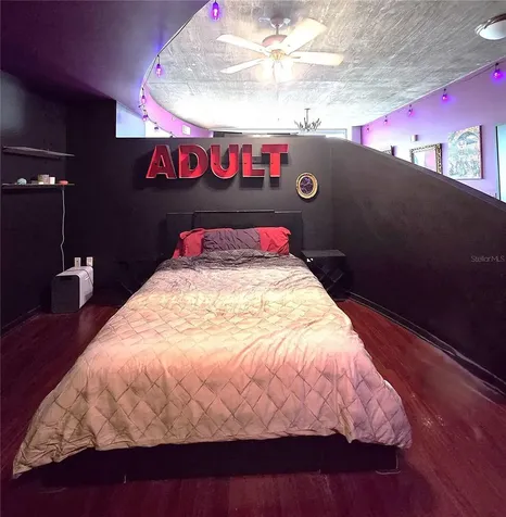 155 S Court Avenue Orlando FL 32801