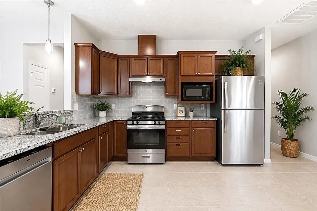 406 Tortosa Court Davenport FL 33837