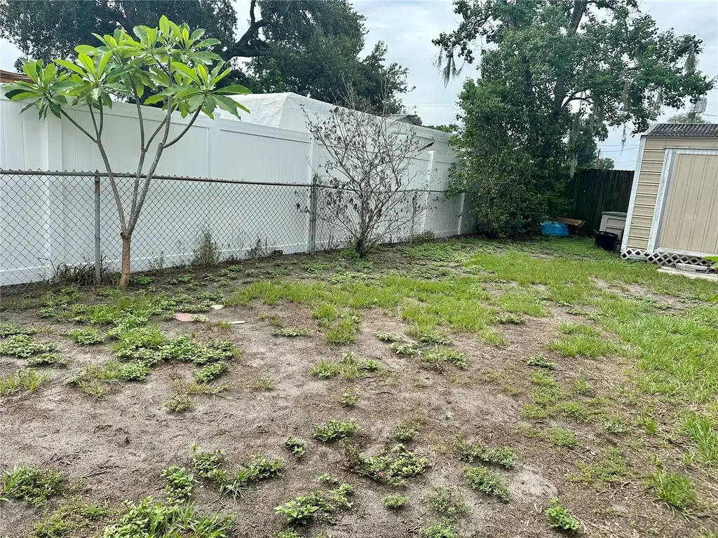 7507 Coral Vine Lane Tampa FL 33619