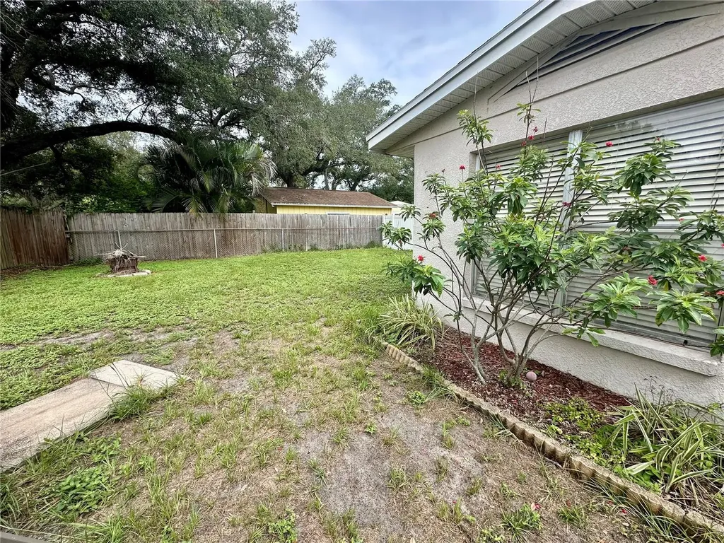 7507 Coral Vine Lane Tampa FL 33619