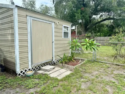 7507 Coral Vine Lane Tampa FL 33619
