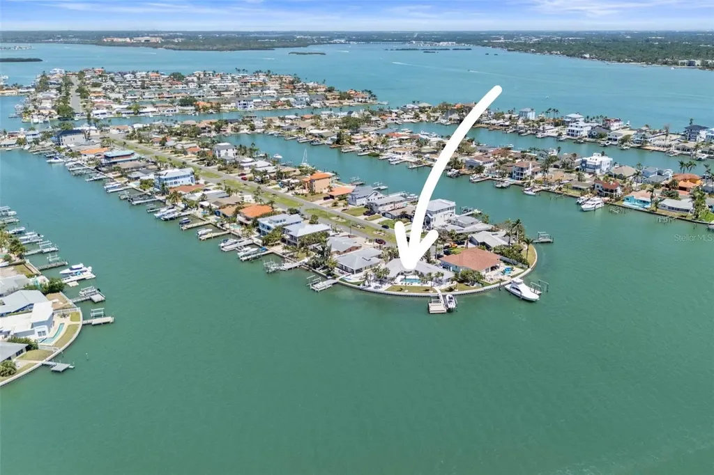 11050 7th Street E Treasure Island FL 33706
