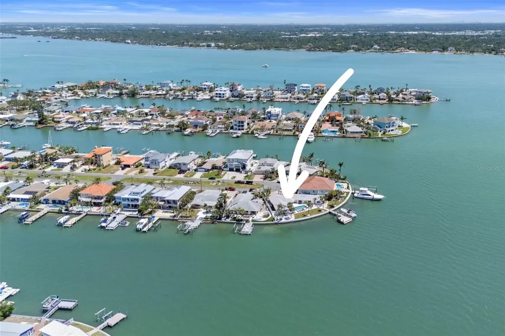 11050 7th Street E Treasure Island FL 33706
