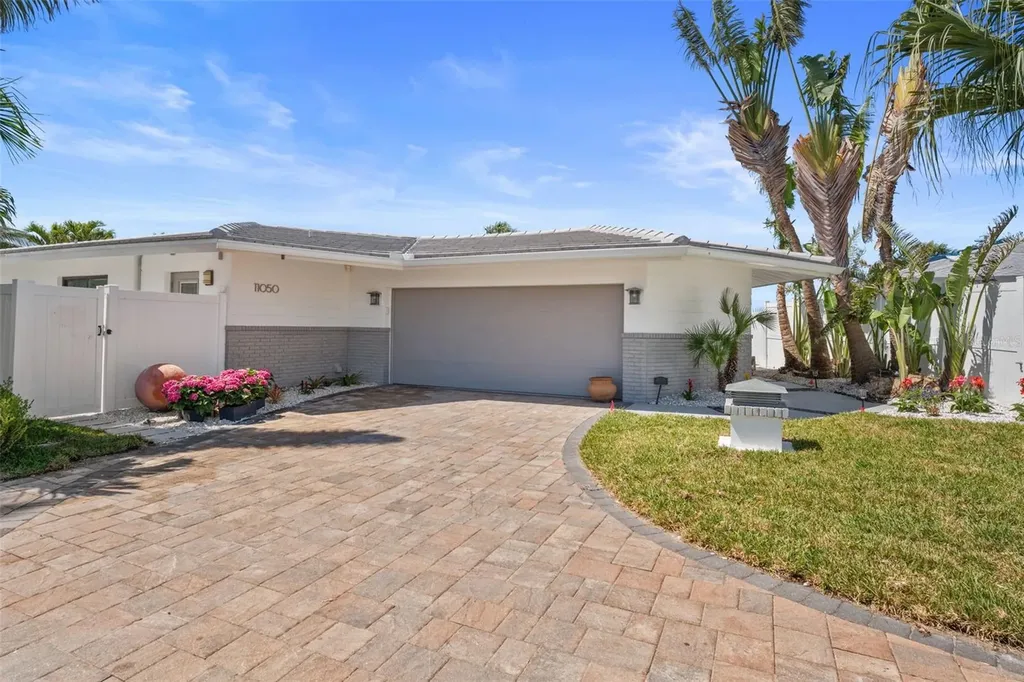 11050 7th Street E Treasure Island FL 33706