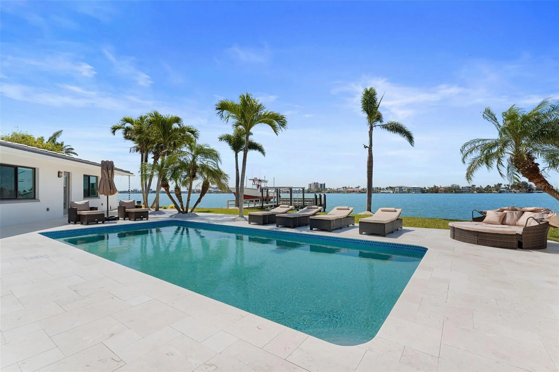 11050 7th Street E Treasure Island FL 33706