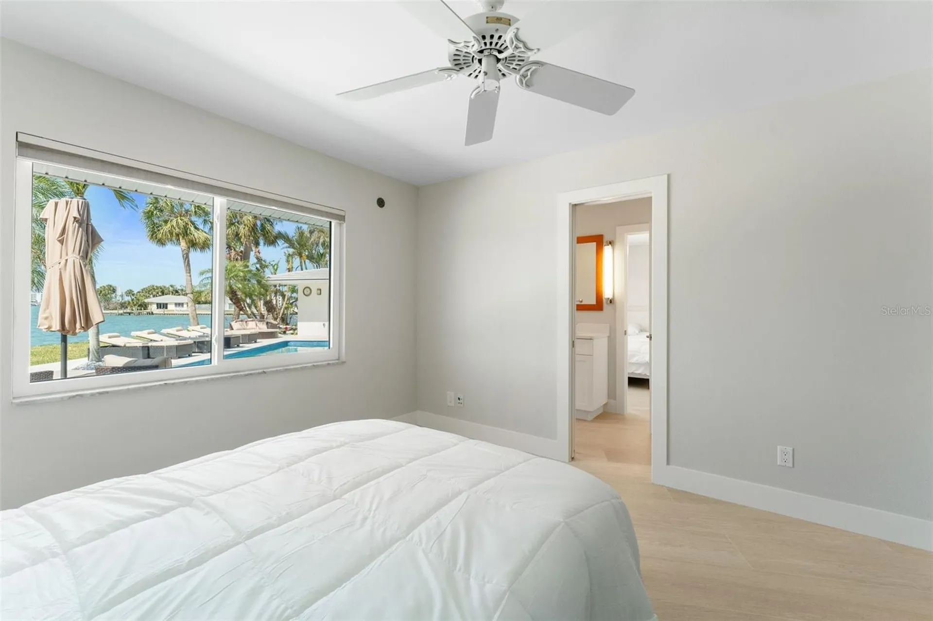 11050 7th Street E Treasure Island FL 33706