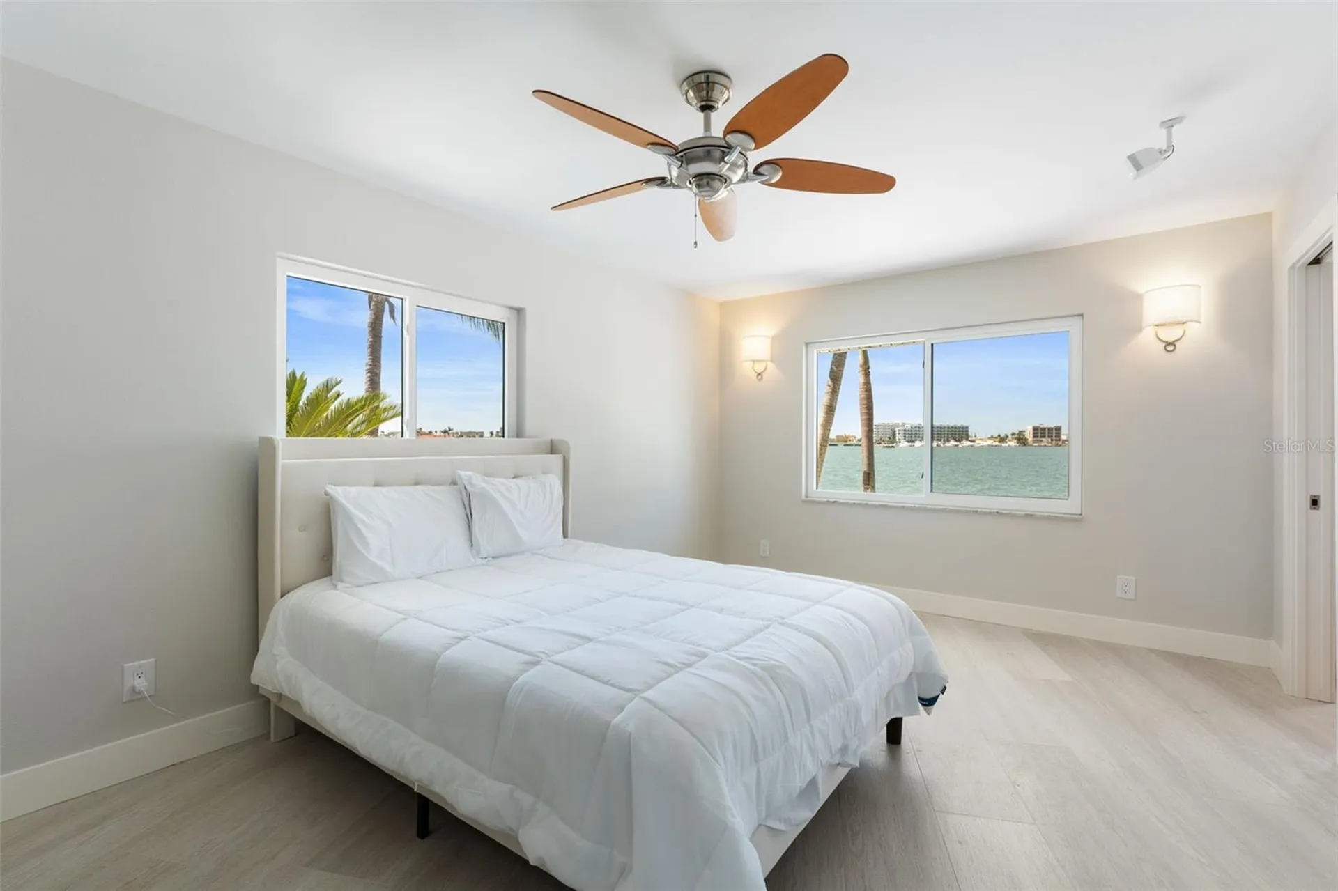 11050 7th Street E Treasure Island FL 33706