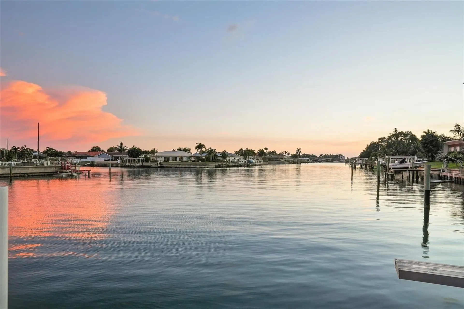 3896 42nd Avenue S St Petersburg FL 33711