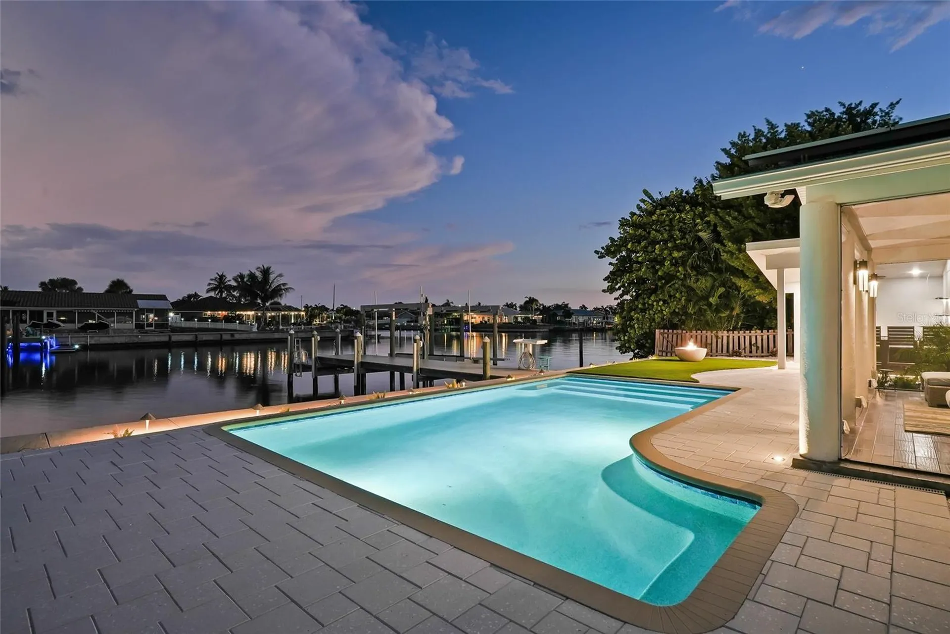 3896 42nd Avenue S St Petersburg FL 33711