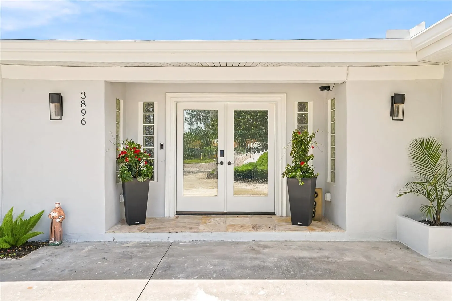 3896 42nd Avenue S St Petersburg FL 33711