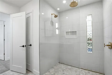 3896 42nd Avenue S St Petersburg FL 33711