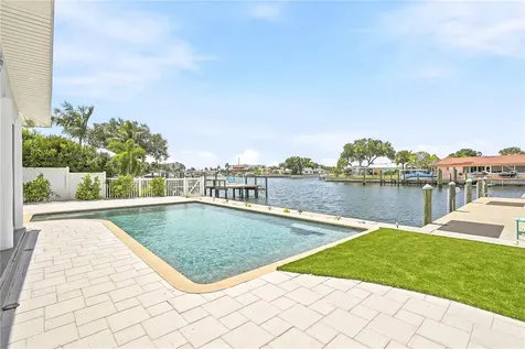 3896 42nd Avenue S St Petersburg FL 33711
