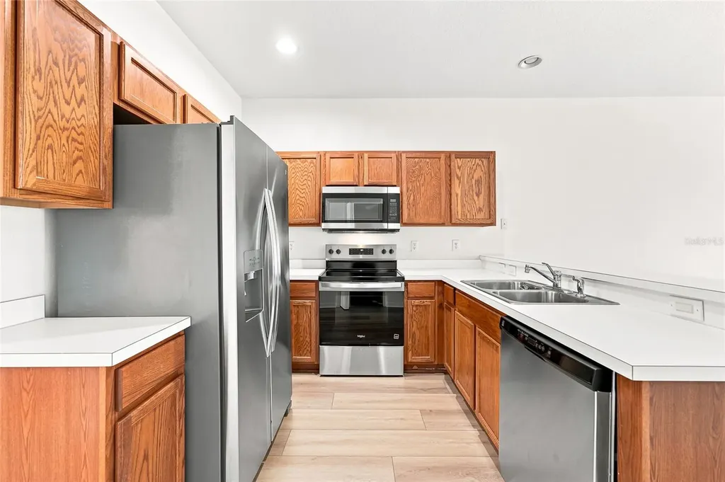 12907 Kings Crossing Drive Gibsonton FL 33534