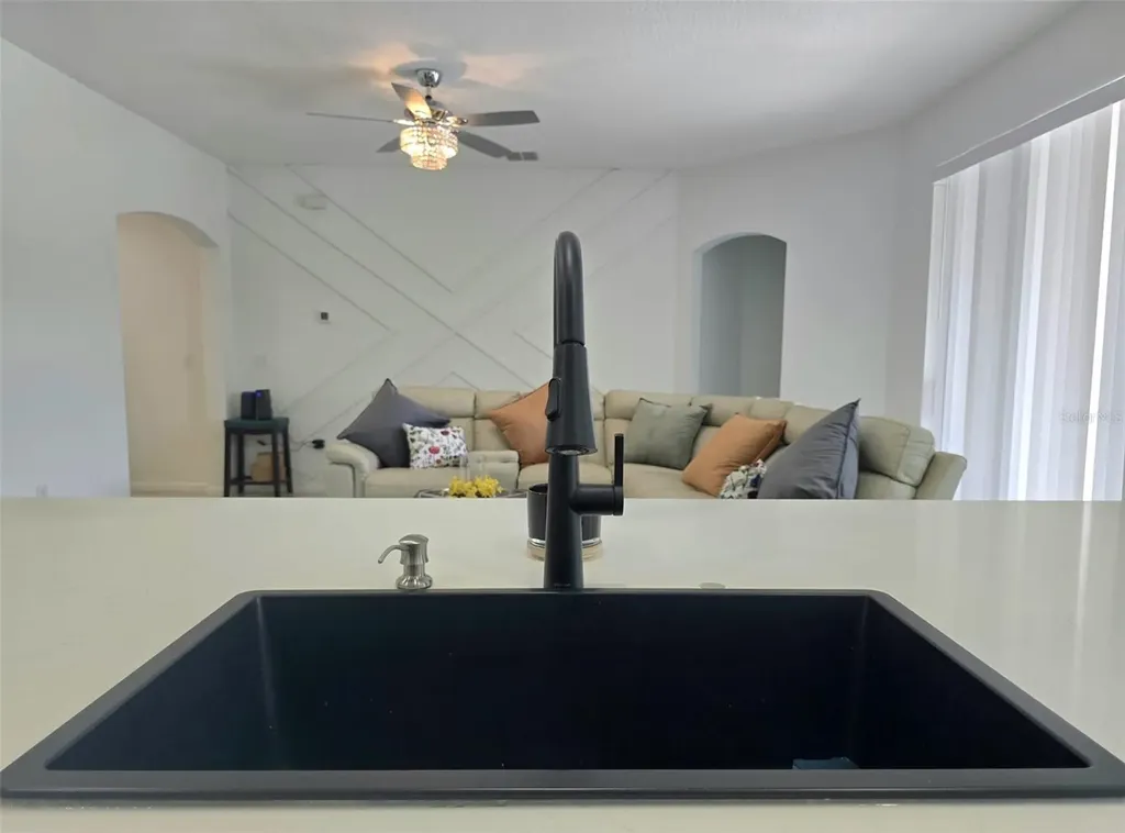 625 Disa Drive Davenport FL 33837