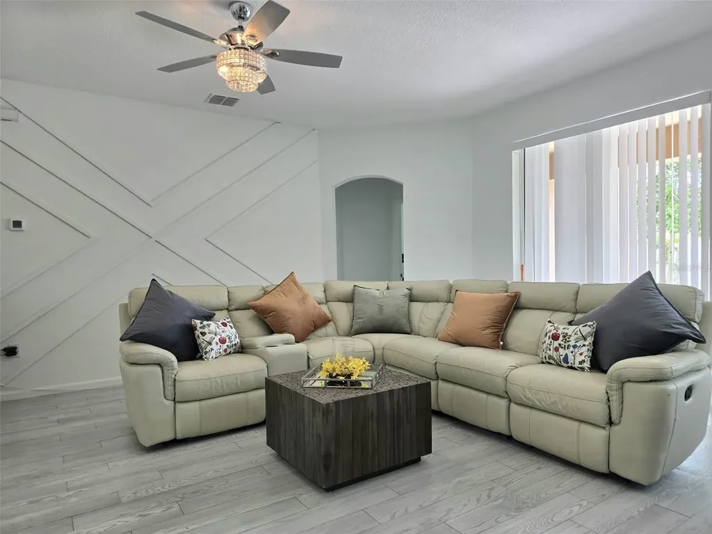 625 Disa Drive Davenport FL 33837