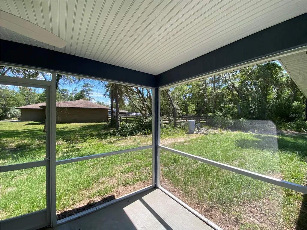 12 Oak Trail Ocala FL 34472