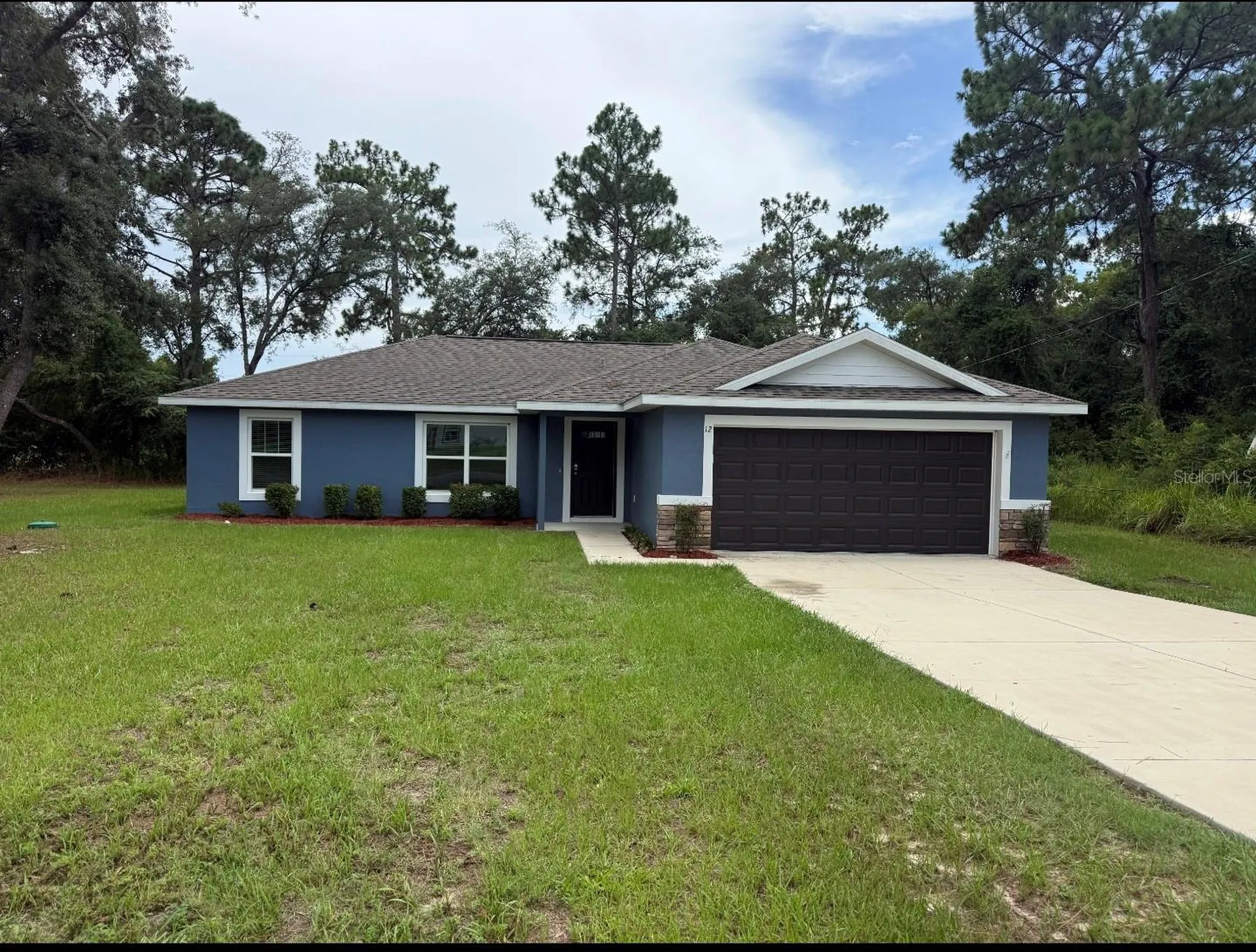 12 Oak Trail Ocala FL 34472